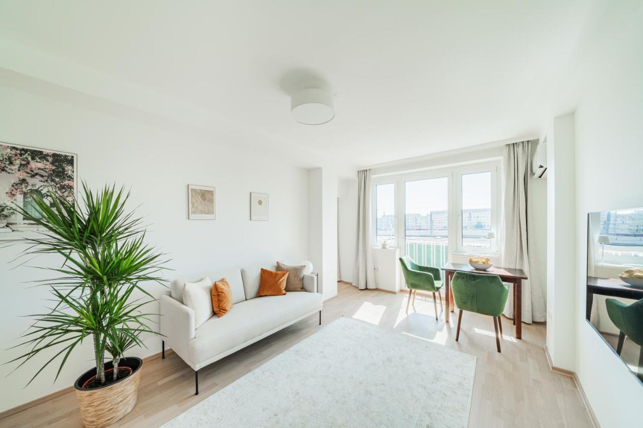 Zentrale 50M² Suite 10 Gehminuten Vom Hauptbahnhof Vienna Exterior photo