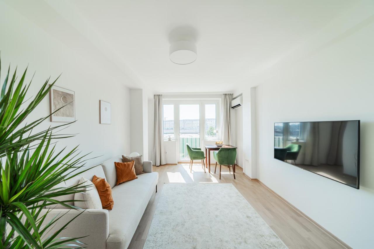 Zentrale 50M² Suite 10 Gehminuten Vom Hauptbahnhof Vienna Exterior photo